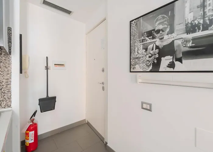 Elical Luxury Apartment Rom
