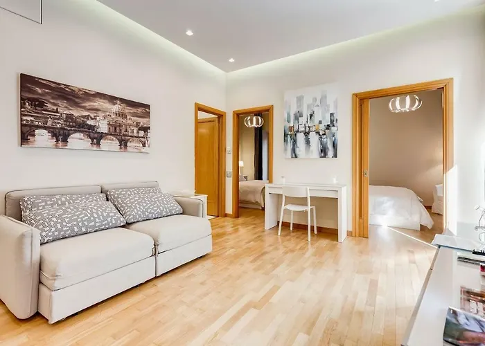 Elical Luxury Apartment Rom